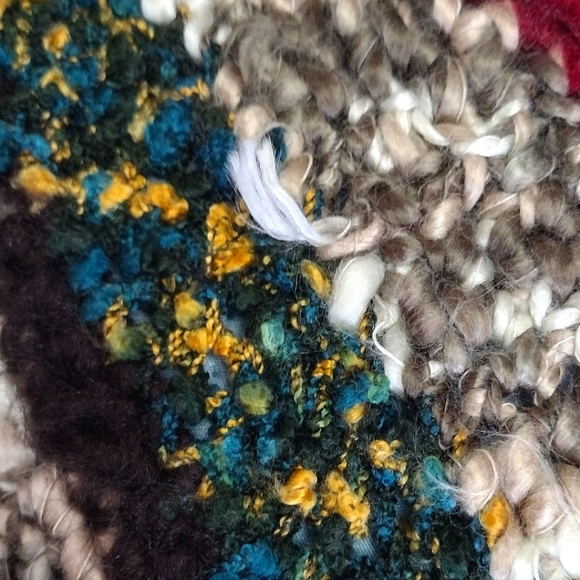 EUC Maurice's multi-colored knit scarf with fringe - Picture 11 of 12